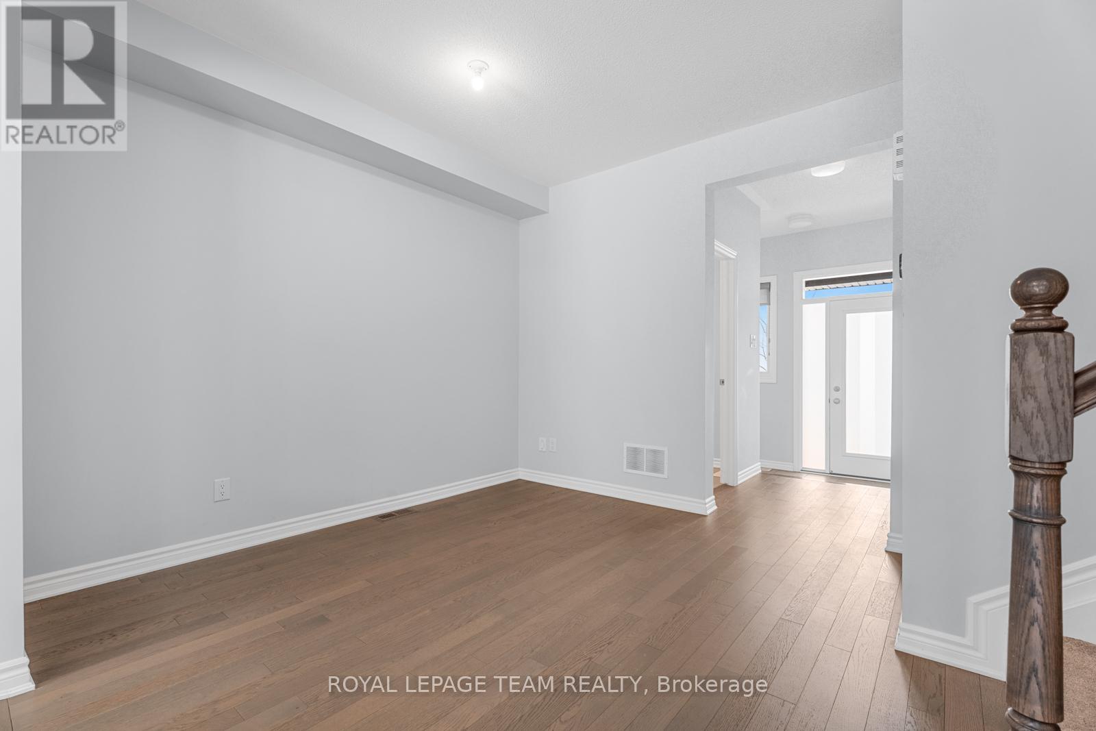 536 Culdaff Road, Ottawa, Ontario  K2S 2Z7 - Photo 6 - X12766936