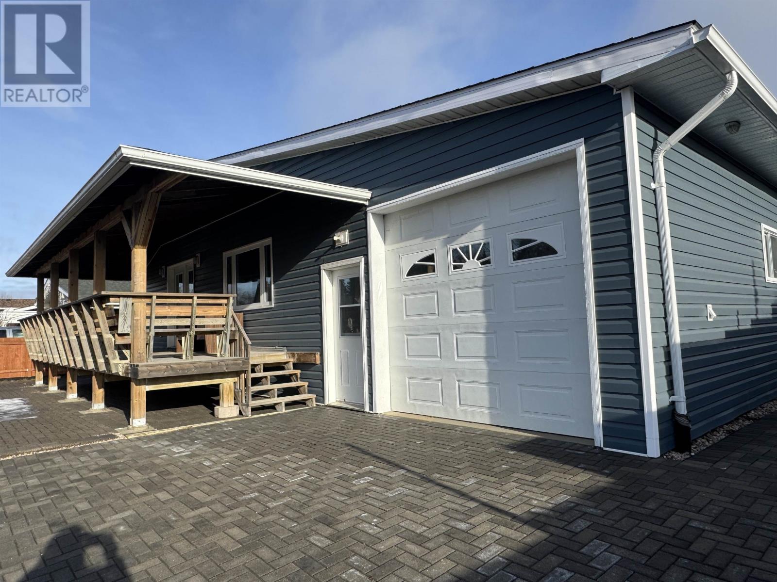 30 Aspendale Dr W, Marathon, Ontario  P0T 2E0 - Photo 3 - TB2600183