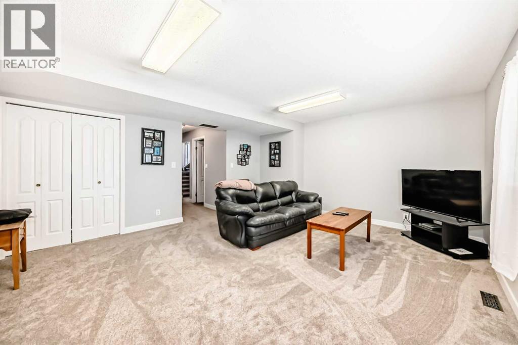 15 23 Avenueclose, Bowden, Alberta  T0M 0K0 - Photo 28 - A2284442