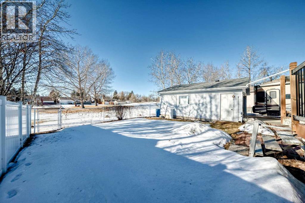 15 23 Avenueclose, Bowden, Alberta  T0M 0K0 - Photo 47 - A2284442