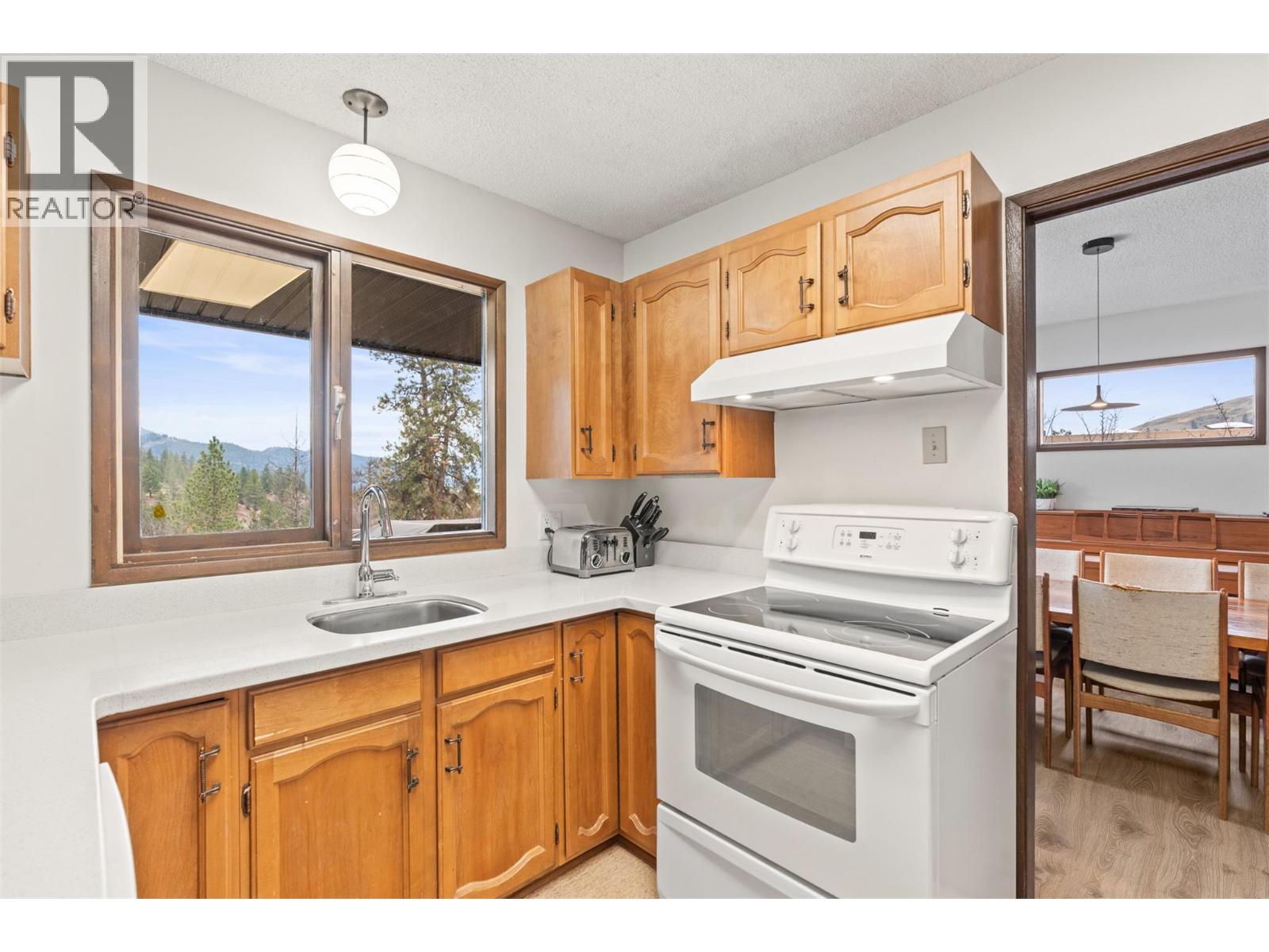 13501 Sumac Lane, Coldstream, British Columbia  V1B 1A1 - Photo 22 - 10374211