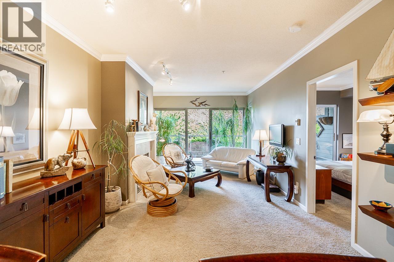 219 1120 Tsatsu Shores Drive, Delta, British Columbia  V4M 4G3 - Photo 4 - R3087399