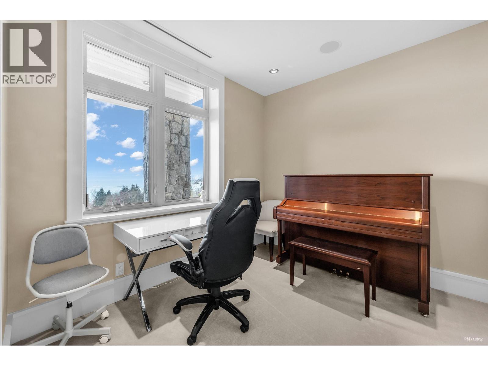 2575 Garden Court, West Vancouver, British Columbia  V7S 0A2 - Photo 38 - R3087432