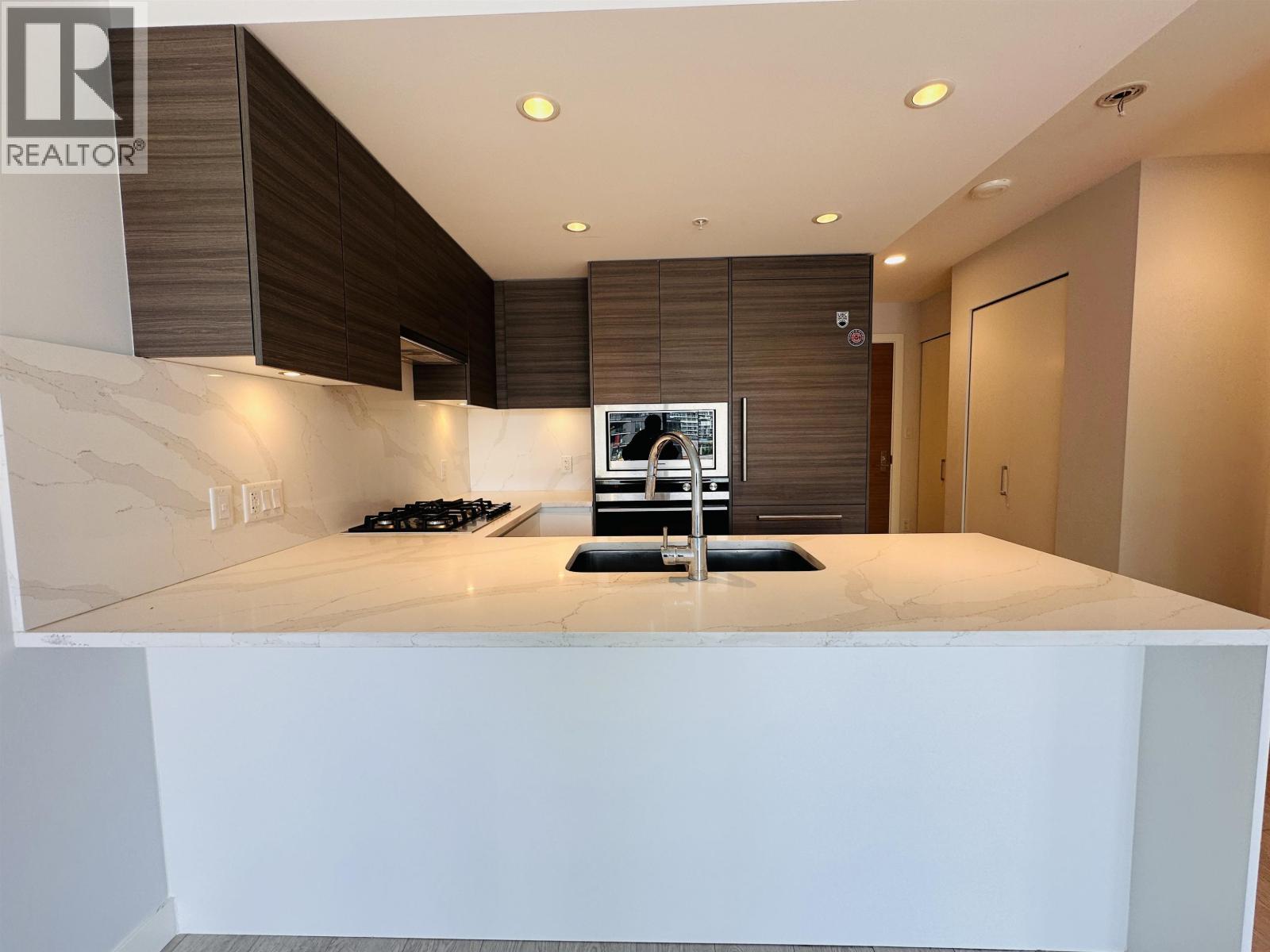 607 6833 Buswell Street, Richmond, British Columbia  V6Y 0L3 - Photo 2 - R3087438