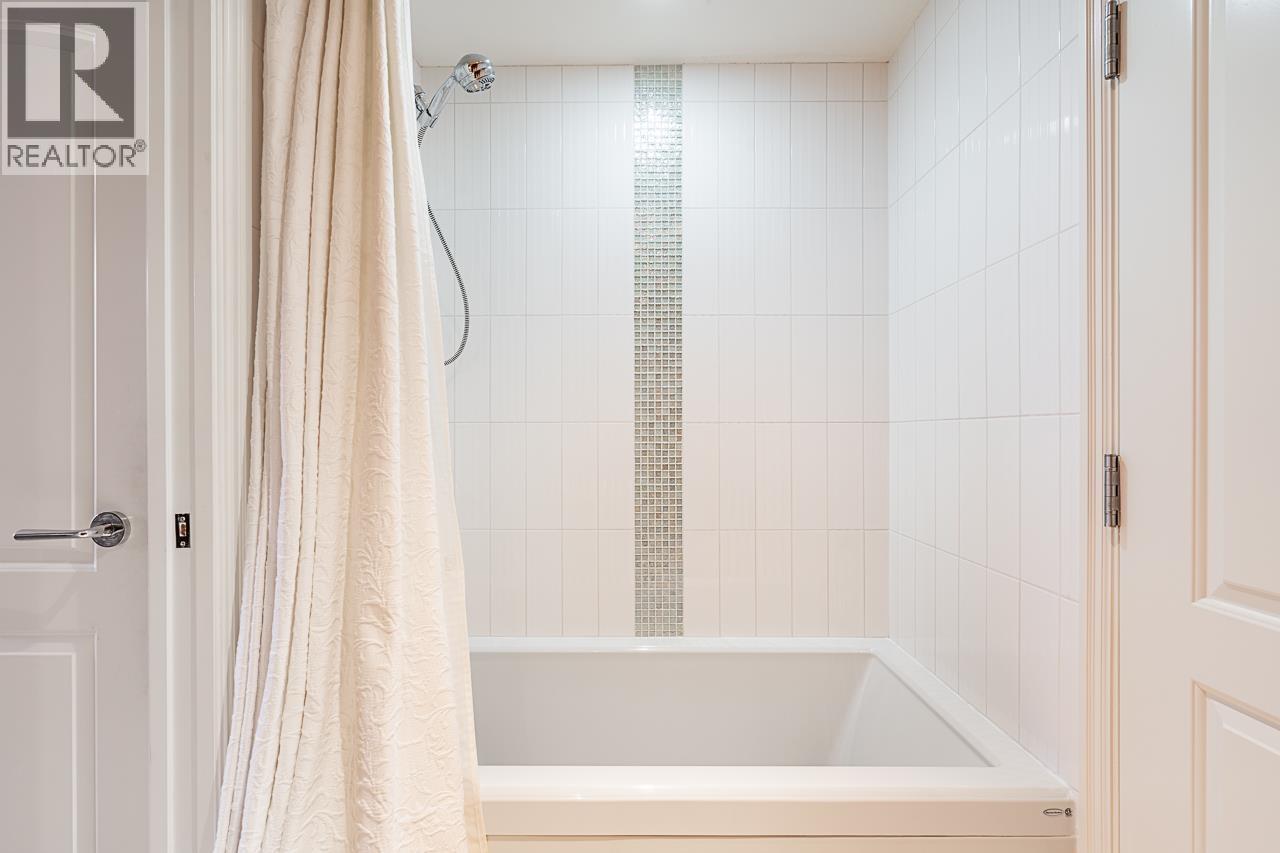 905 172 Victory Ship Way, North Vancouver, British Columbia  V7L 0B5 - Photo 16 - R3087440