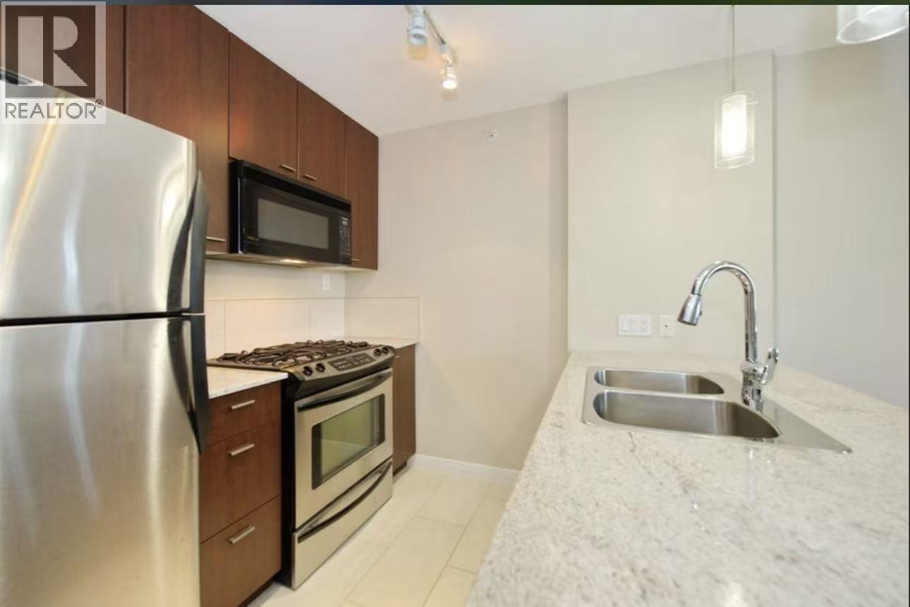 7063 Hall Avenue, Burnaby, British Columbia  V5E 0A5 - Photo 2 - R3087429