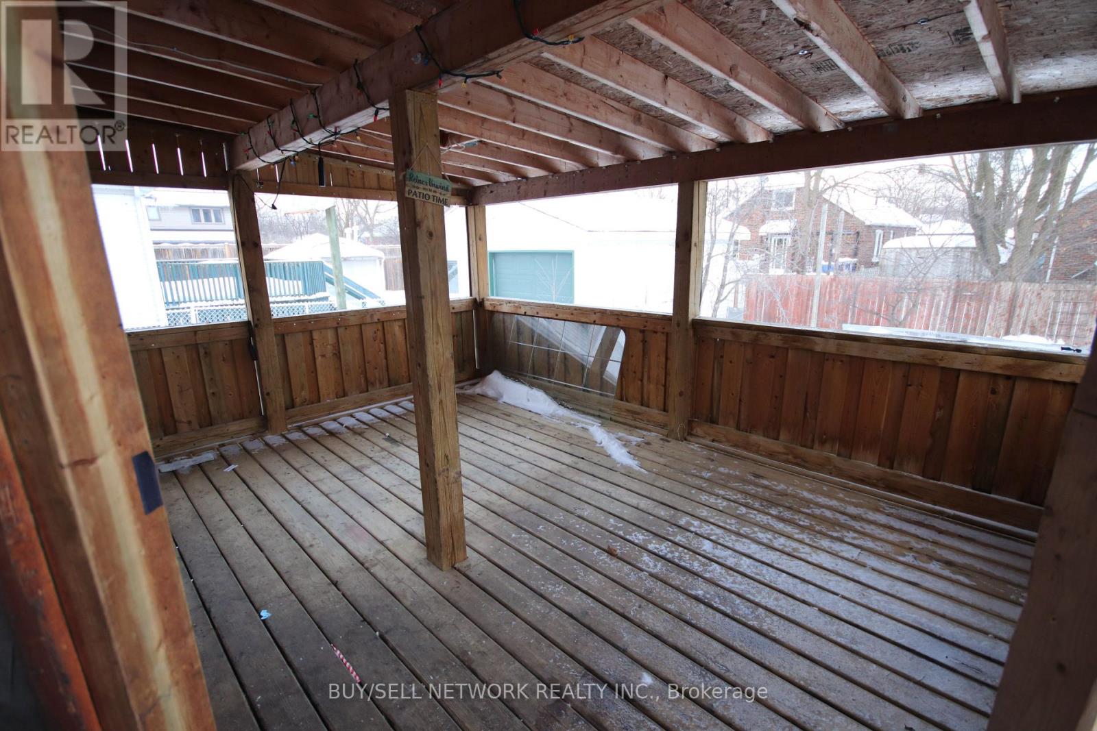 80 Kent Street, Peterborough (Town Ward 3), Ontario  K9J 5B3 - Photo 20 - X12766944