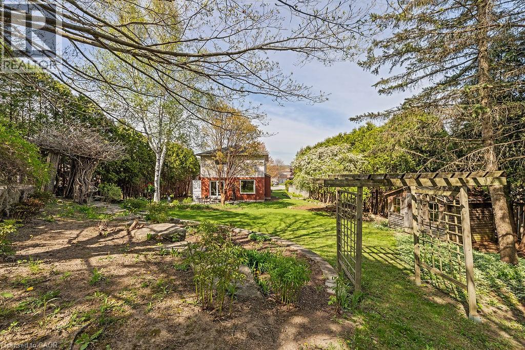 16 Linington Trail, Dundas, Ontario  L9H 7A3 - Photo 37 - 40802876