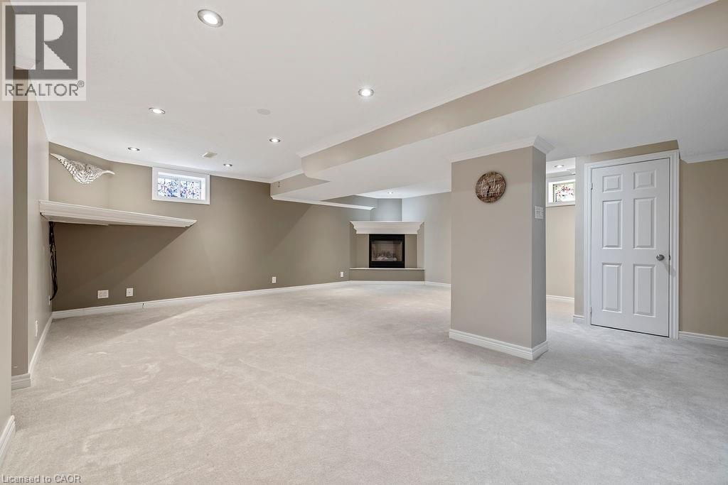 16 Linington Trail, Dundas, Ontario  L9H 7A3 - Photo 29 - 40802876