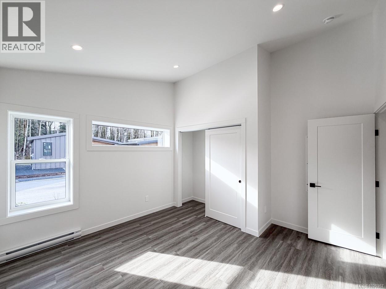 17 3025 Royston Rd, Cumberland, British Columbia  V0R 1S0 - Photo 7 - 1025367