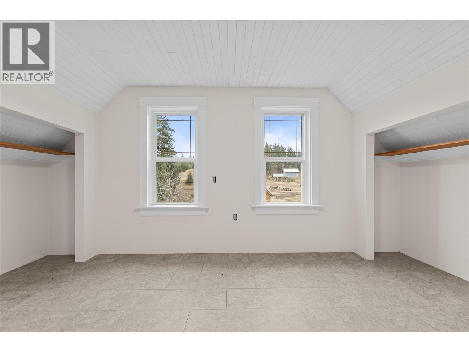 3135 Edes Road, Salmon Arm, British Columbia  V1E 3E9 - Photo 35 - 10375058