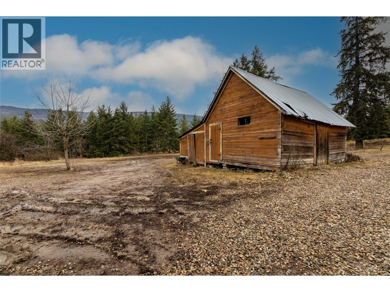 3135 Edes Road, Salmon Arm, British Columbia  V1E 3E9 - Photo 50 - 10375058