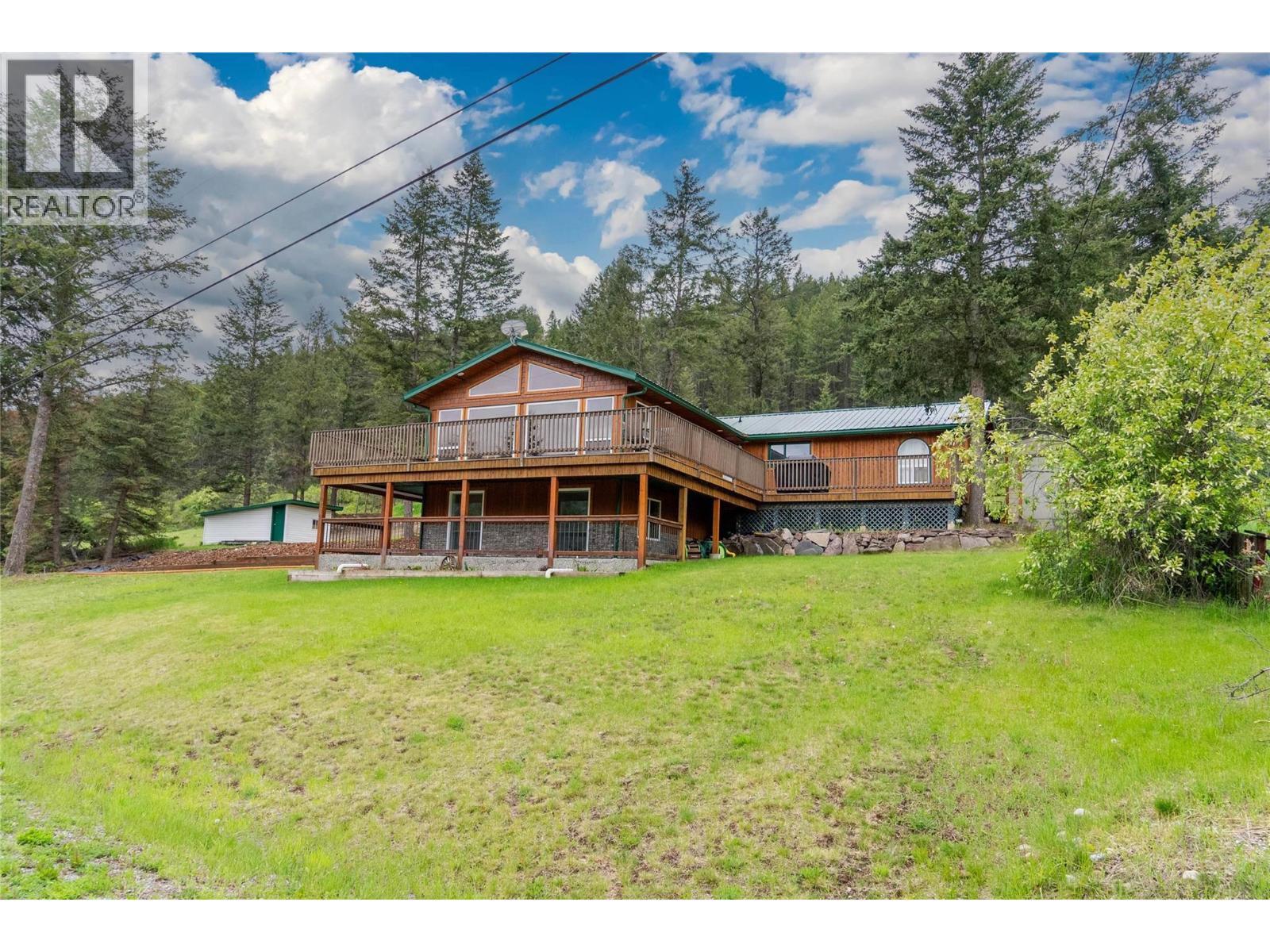 8796 Colony Road, Wardner, British Columbia  V0B 2J0 - Photo 2 - 10375208