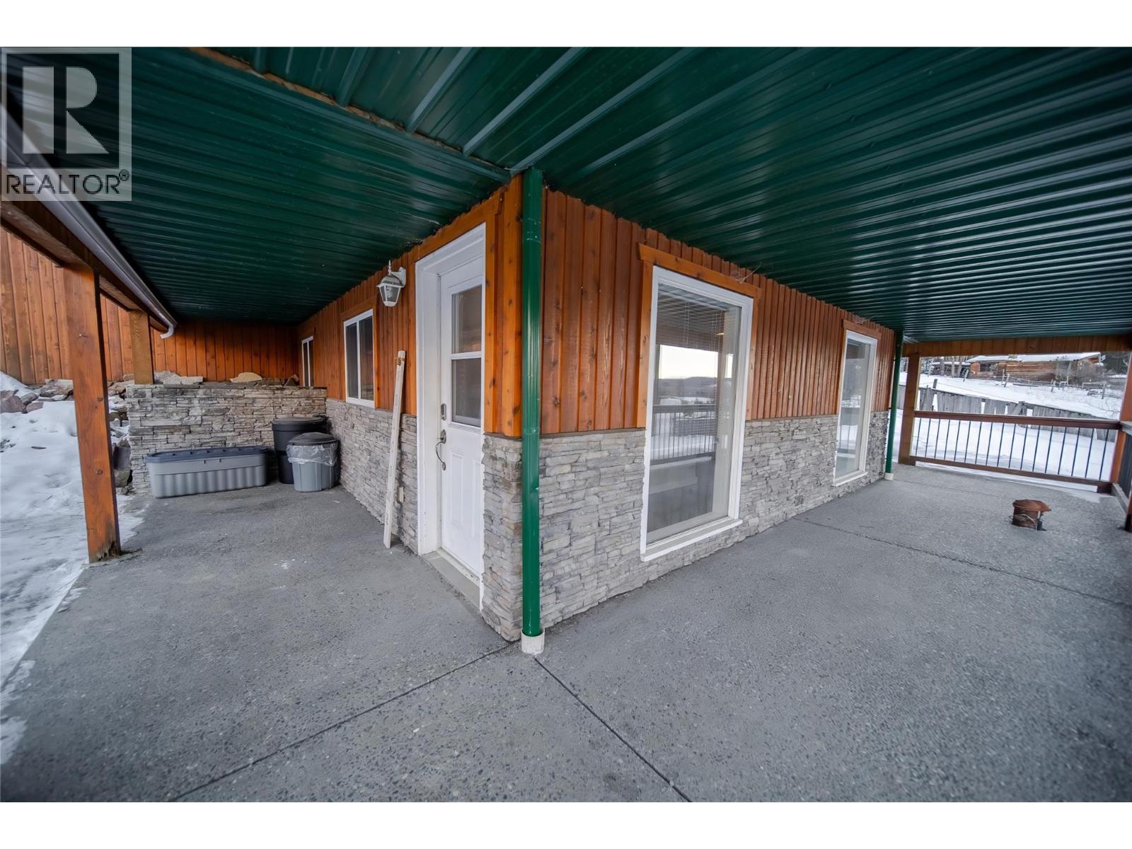 8796 Colony Road, Wardner, British Columbia  V0B 2J0 - Photo 42 - 10375208