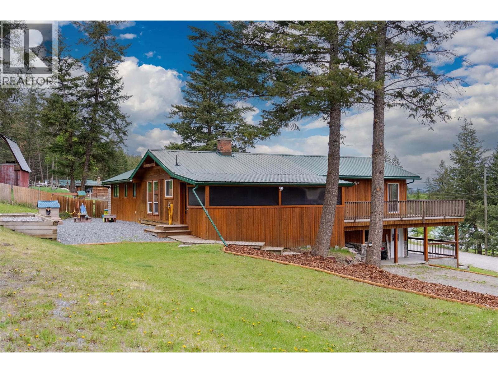 8796 Colony Road, Wardner, British Columbia  V0B 2J0 - Photo 57 - 10375208