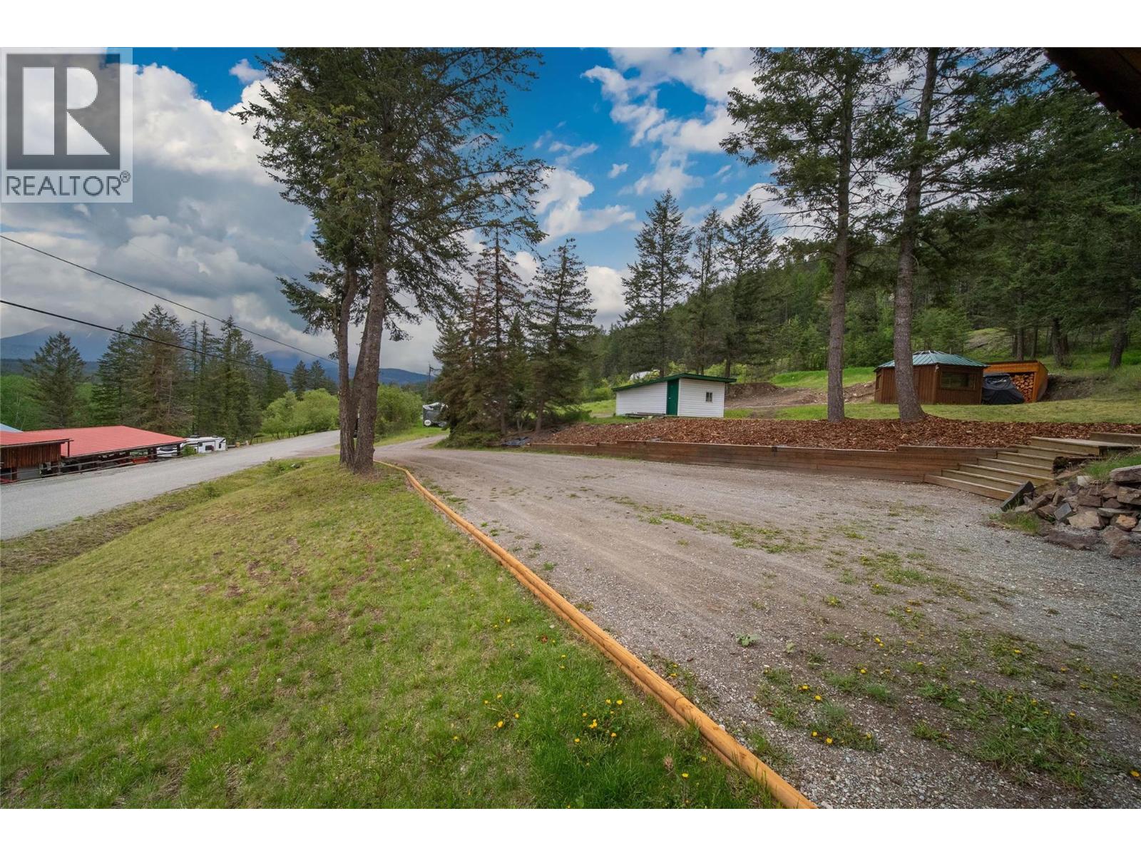 8796 Colony Road, Wardner, British Columbia  V0B 2J0 - Photo 64 - 10375208