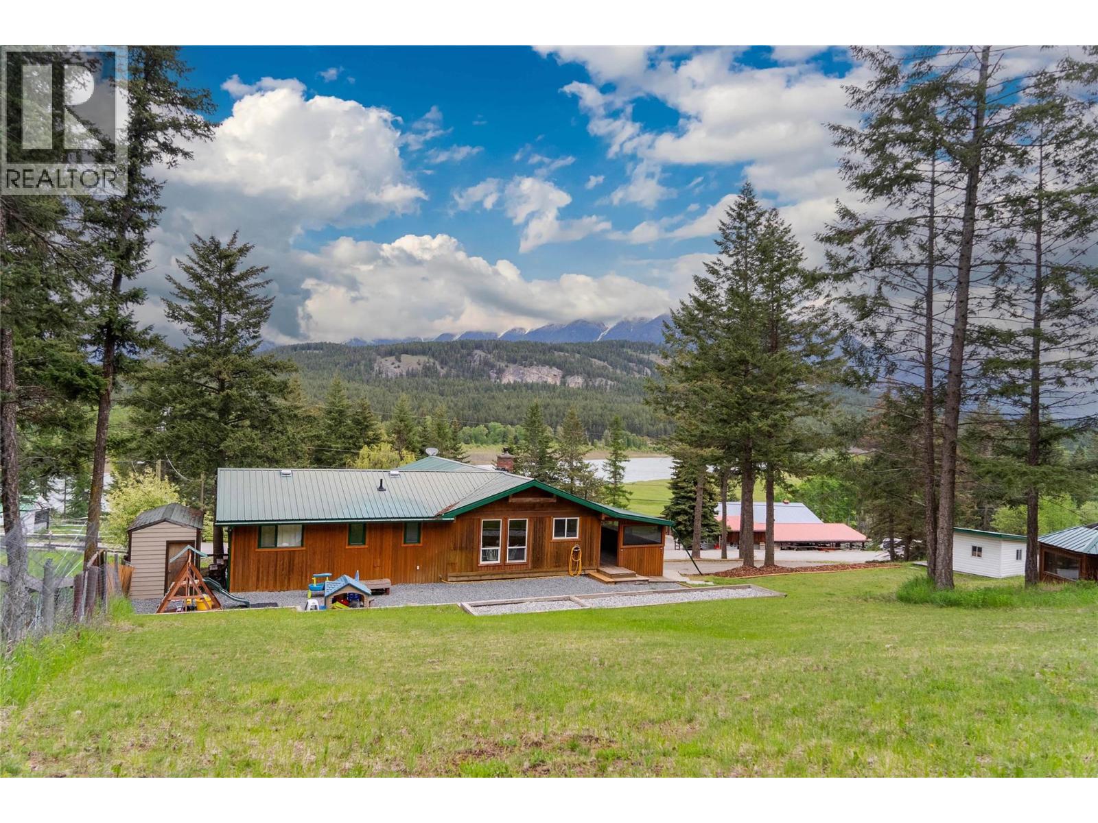 8796 Colony Road, Wardner, British Columbia  V0B 2J0 - Photo 55 - 10375208