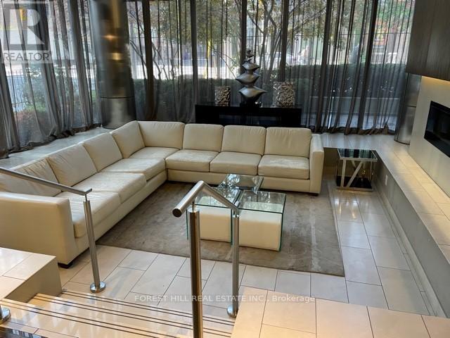 619 - 320 Richmond Street E, Toronto, Ontario  M5A 1P9 - Photo 2 - C12766932