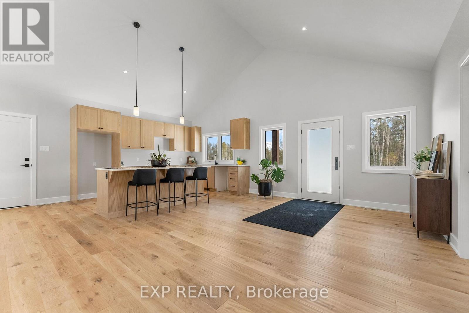 9 Longleaf Way, Greater Madawaska, Ontario  K0J 1H0 - Photo 8 - X12766916