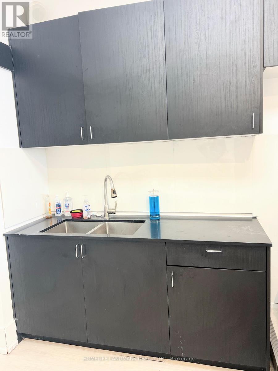 24 - 90 Winges Road N, Vaughan, Ontario  L4L 6A9 - Photo 10 - N12766918