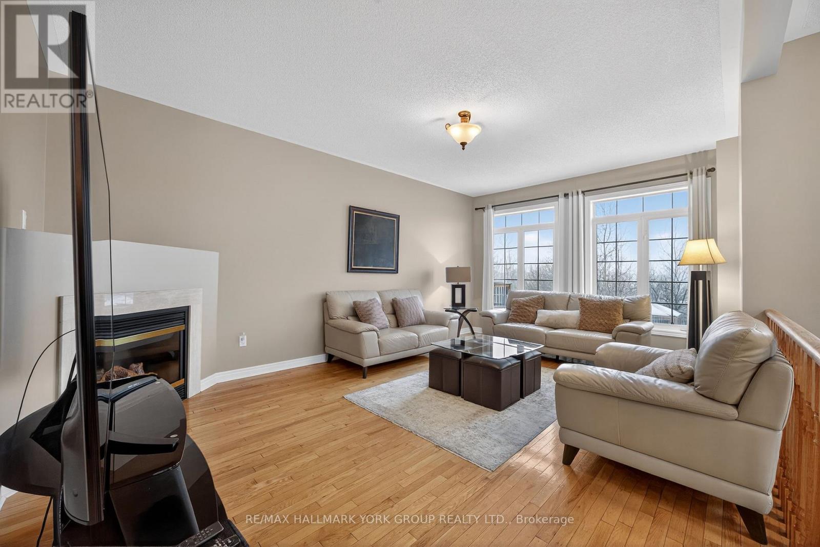 99 Barberry Crescent, Richmond Hill, Ontario  L4E 4S5 - Photo 17 - N12766956