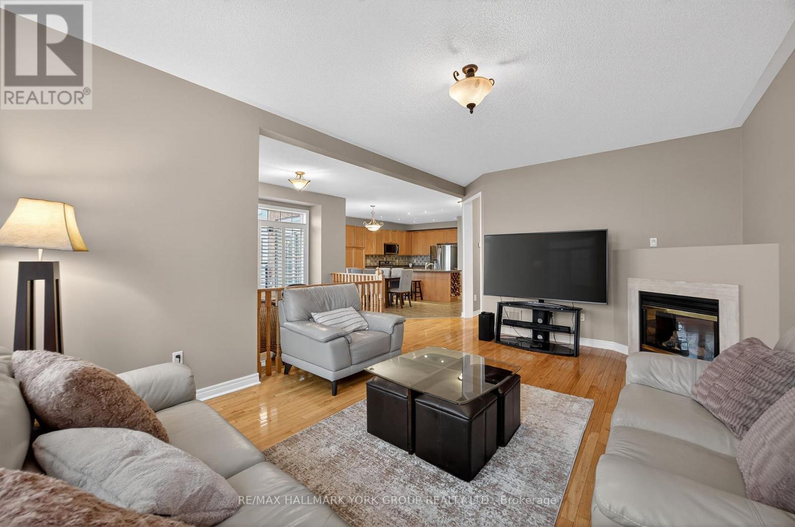 99 Barberry Crescent, Richmond Hill, Ontario  L4E 4S5 - Photo 18 - N12766956