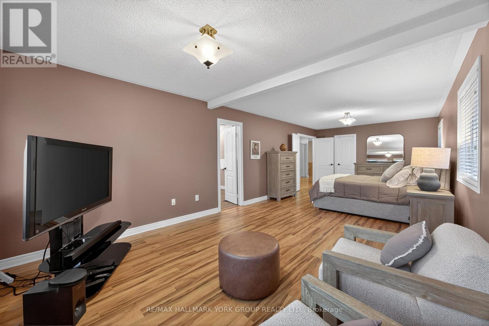 99 Barberry Crescent, Richmond Hill, Ontario  L4E 4S5 - Photo 20 - N12766956