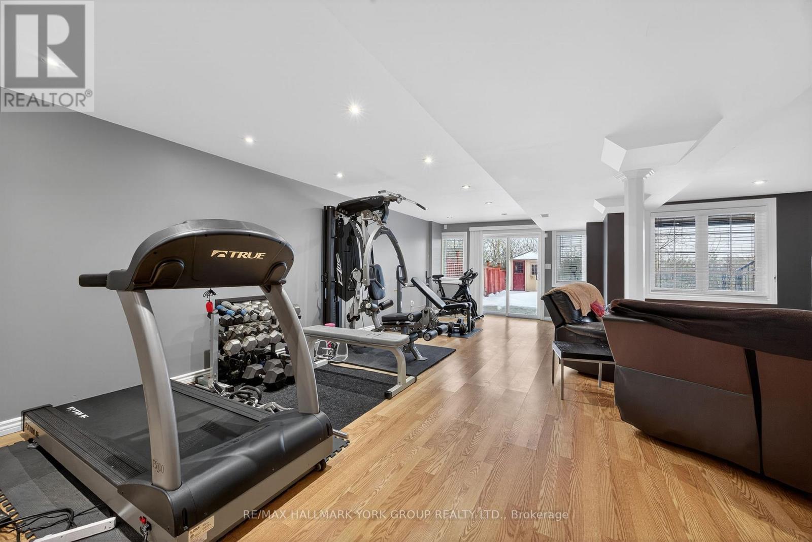 99 Barberry Crescent, Richmond Hill, Ontario  L4E 4S5 - Photo 33 - N12766956