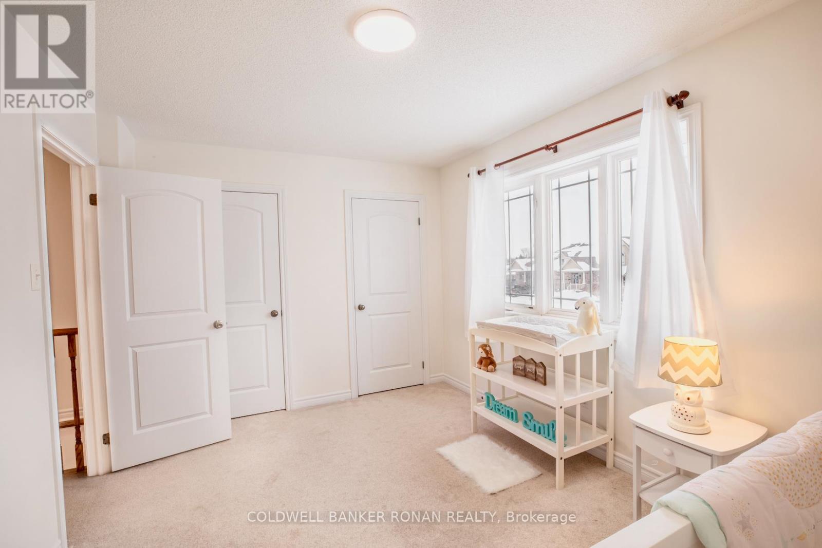 115 Banting Crescent, Essa, Ontario  L0M 1B6 - Photo 20 - N12766972