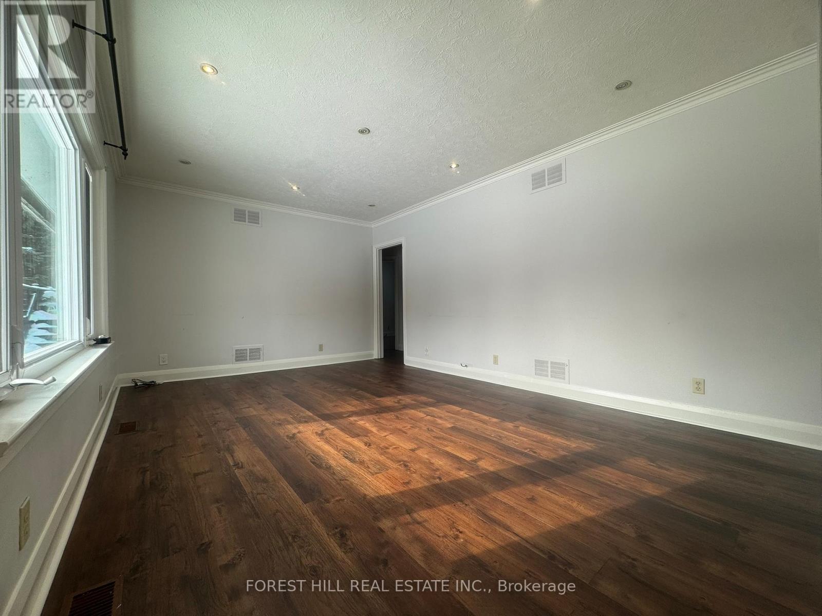 Main Fl - 86 Grandview Avenue, Markham, Ontario  L3T 1H4 - Photo 3 - N12766984