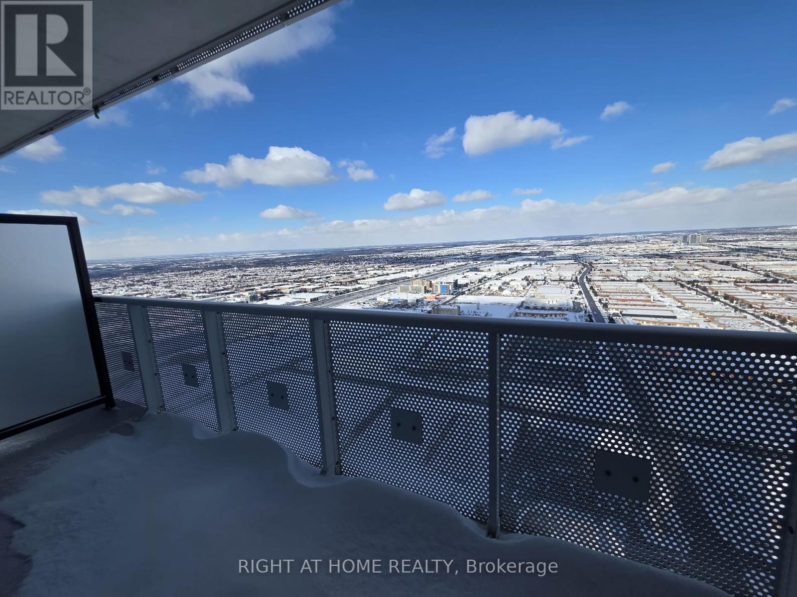 5603 - 8 Interchange Way, Vaughan, Ontario  L4K 0R2 - Photo 10 - N12766990