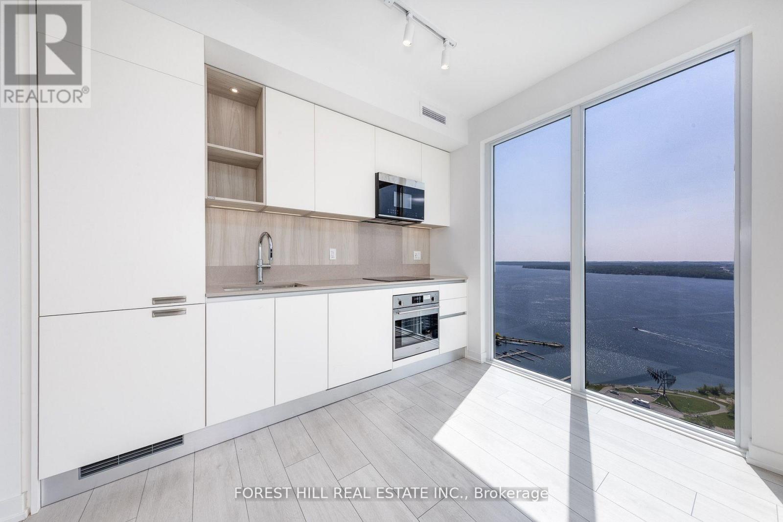 2709 - 39 Mary Street, Barrie (City Centre), Ontario  L4N 1S9 - Photo 2 - S12766896