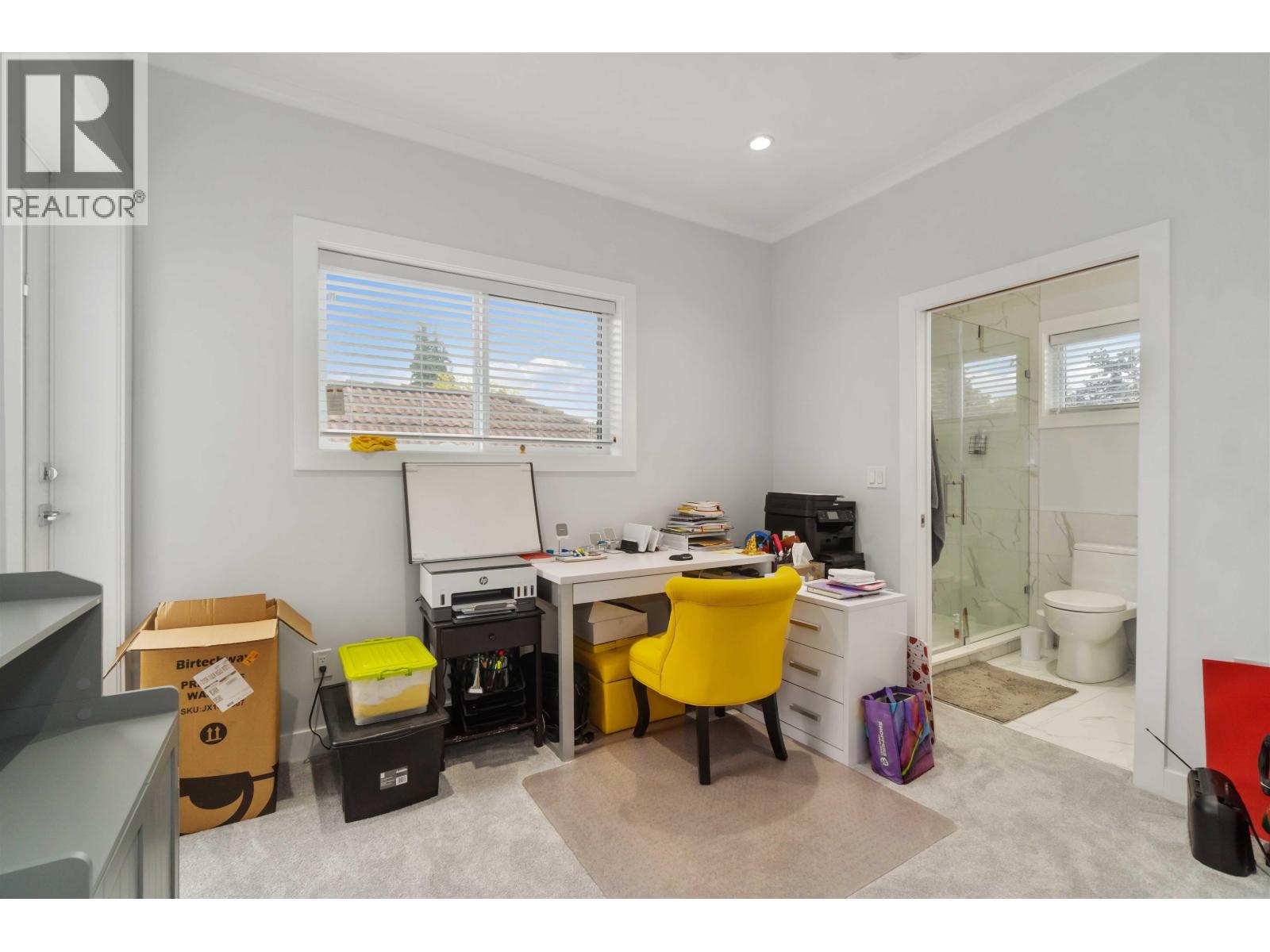 2575 & 2577 Parker Street, Vancouver, British Columbia  V5K 2T2 - Photo 6 - R3087384