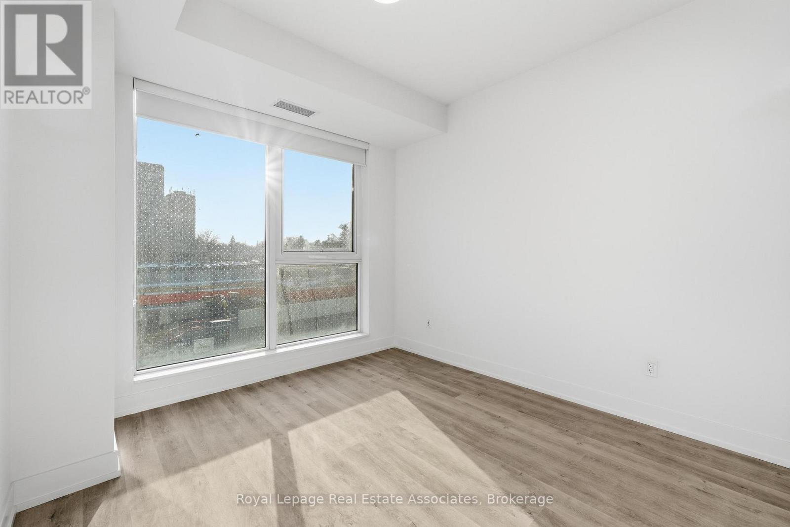 317 - 25 Cordova Avenue, Toronto, Ontario  M9A 0E5 - Photo 13 - W12766886