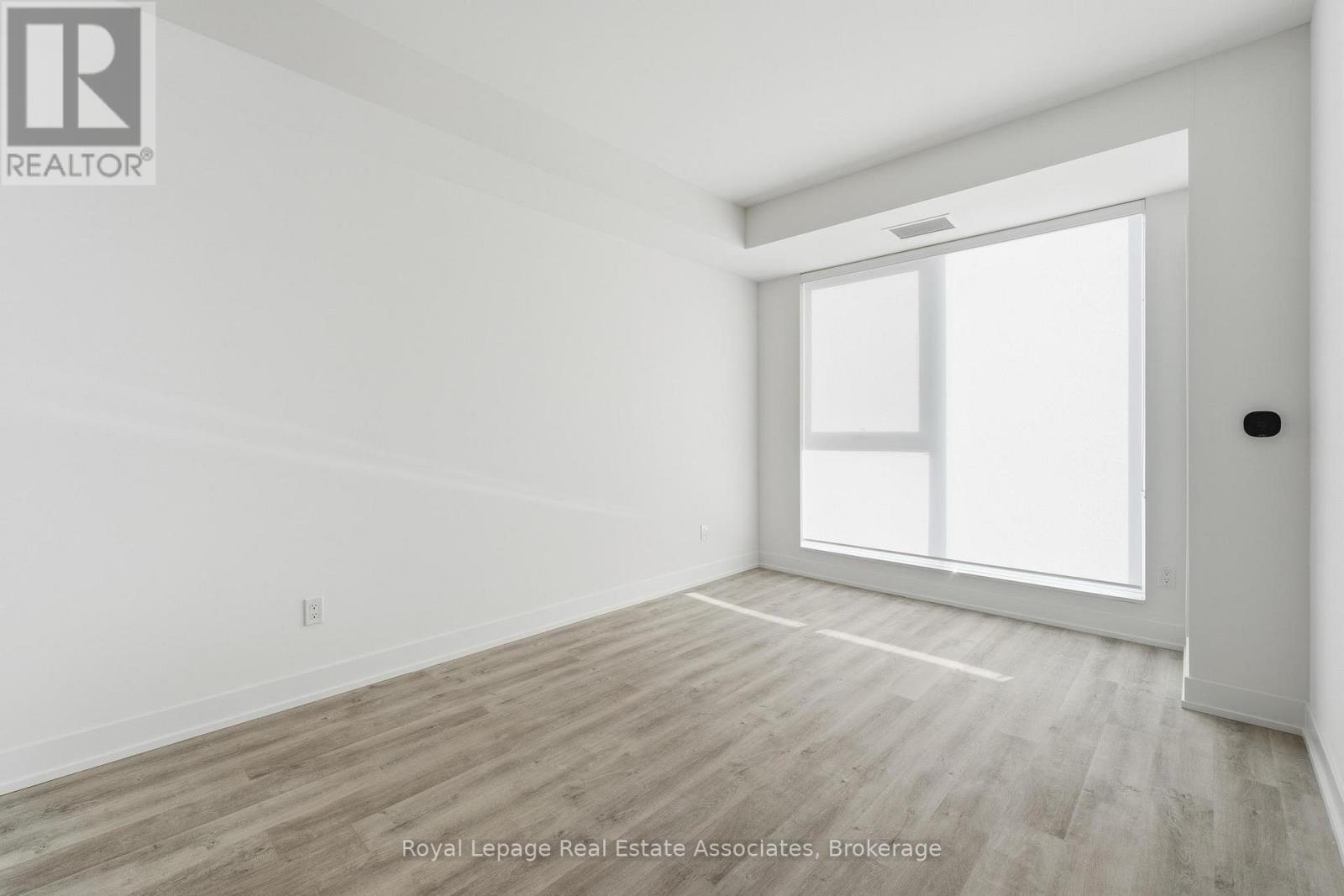 317 - 25 Cordova Avenue, Toronto, Ontario  M9A 0E5 - Photo 6 - W12766886