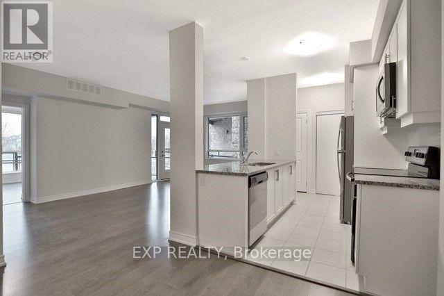 101 - 2375 Bronte Road, Oakville, Ontario  L6M 1P5 - Photo 14 - W12766902