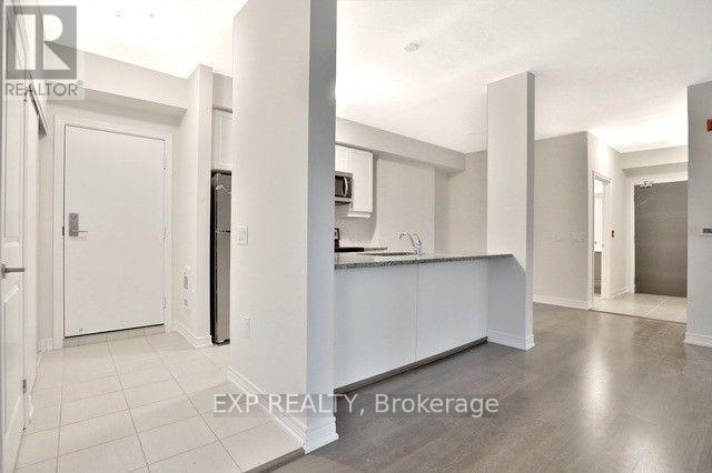 101 - 2375 Bronte Road, Oakville, Ontario  L6M 1P5 - Photo 16 - W12766902