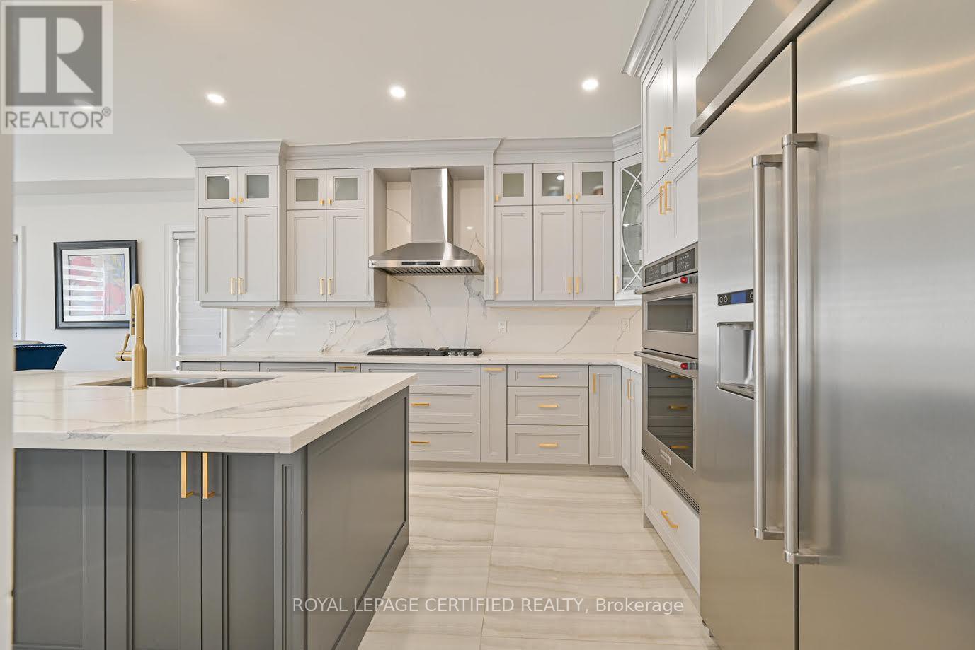 4072 Hillsborough Crescent, Oakville, Ontario  L6H 3P8 - Photo 27 - W12766924