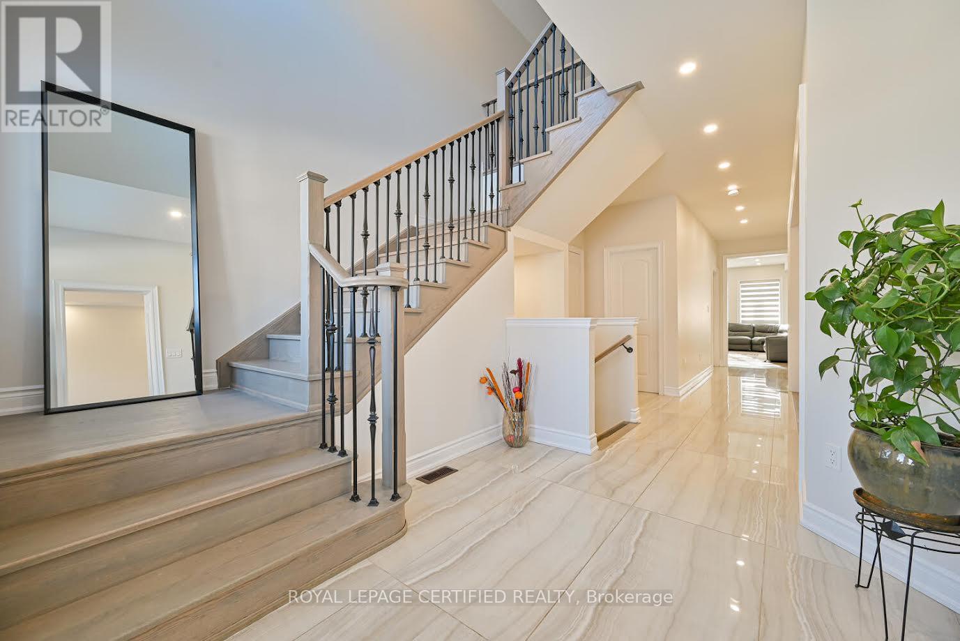 4072 Hillsborough Crescent, Oakville, Ontario  L6H 3P8 - Photo 28 - W12766924