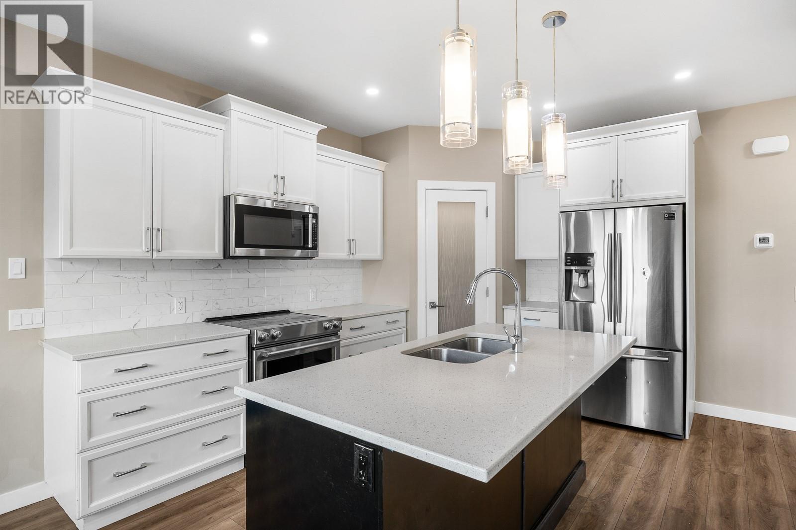 687 Acadia Street, Kelowna, British Columbia  V1V 0A8 - Photo 25 - 10371026