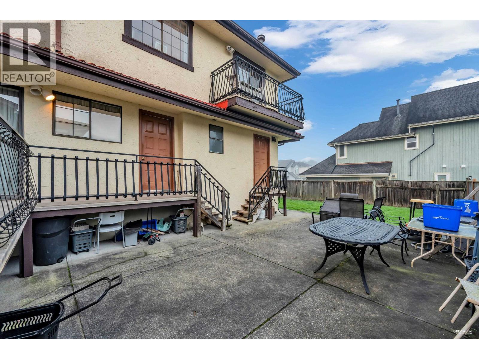 4240 Shackleton Gate, Richmond, British Columbia  V7C 4X1 - Photo 10 - R3086989