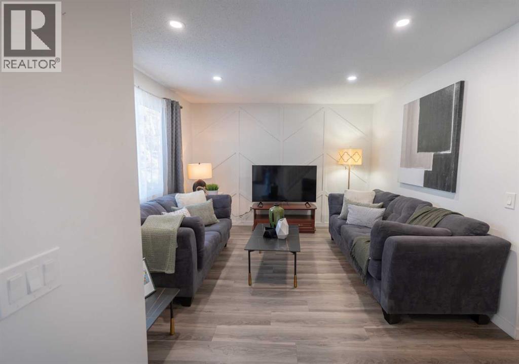 6223 Penedo Way Se, Calgary, Alberta  T2A 3N2 - Photo 9 - A2281342