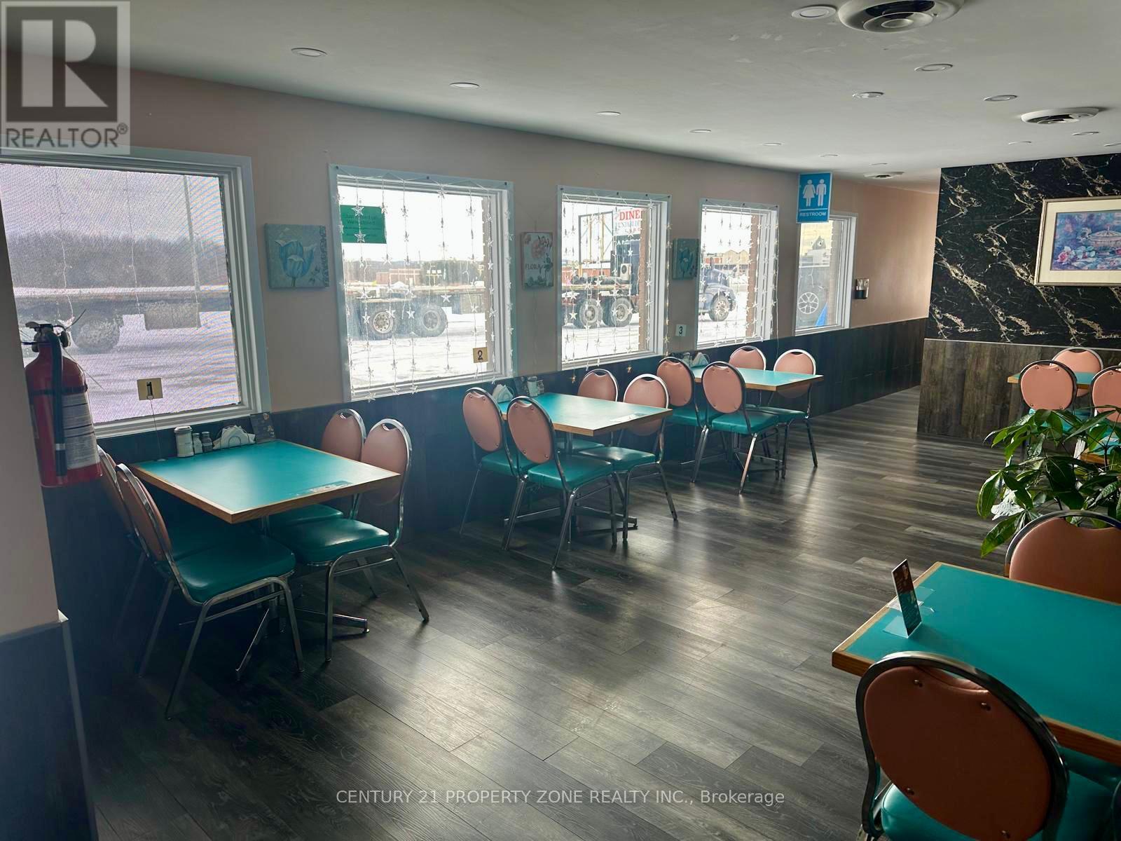 633432 Highway 10, Mono, Ontario  L9W 5P3 - Photo 8 - X12766900