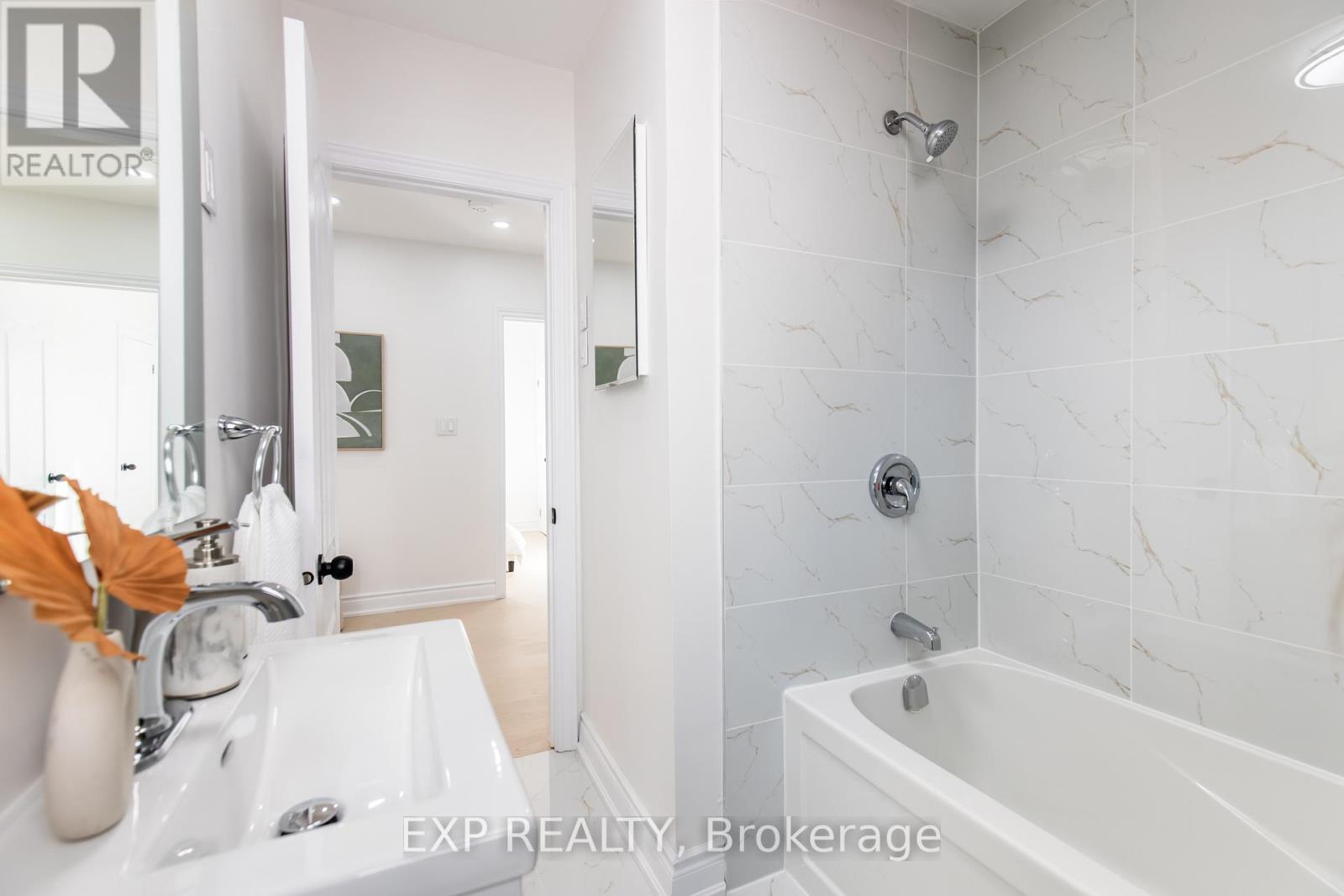 Main - 46 Upper Walker Avenue, Hamilton, Ontario  L8G 1S8 - Photo 27 - X12766912