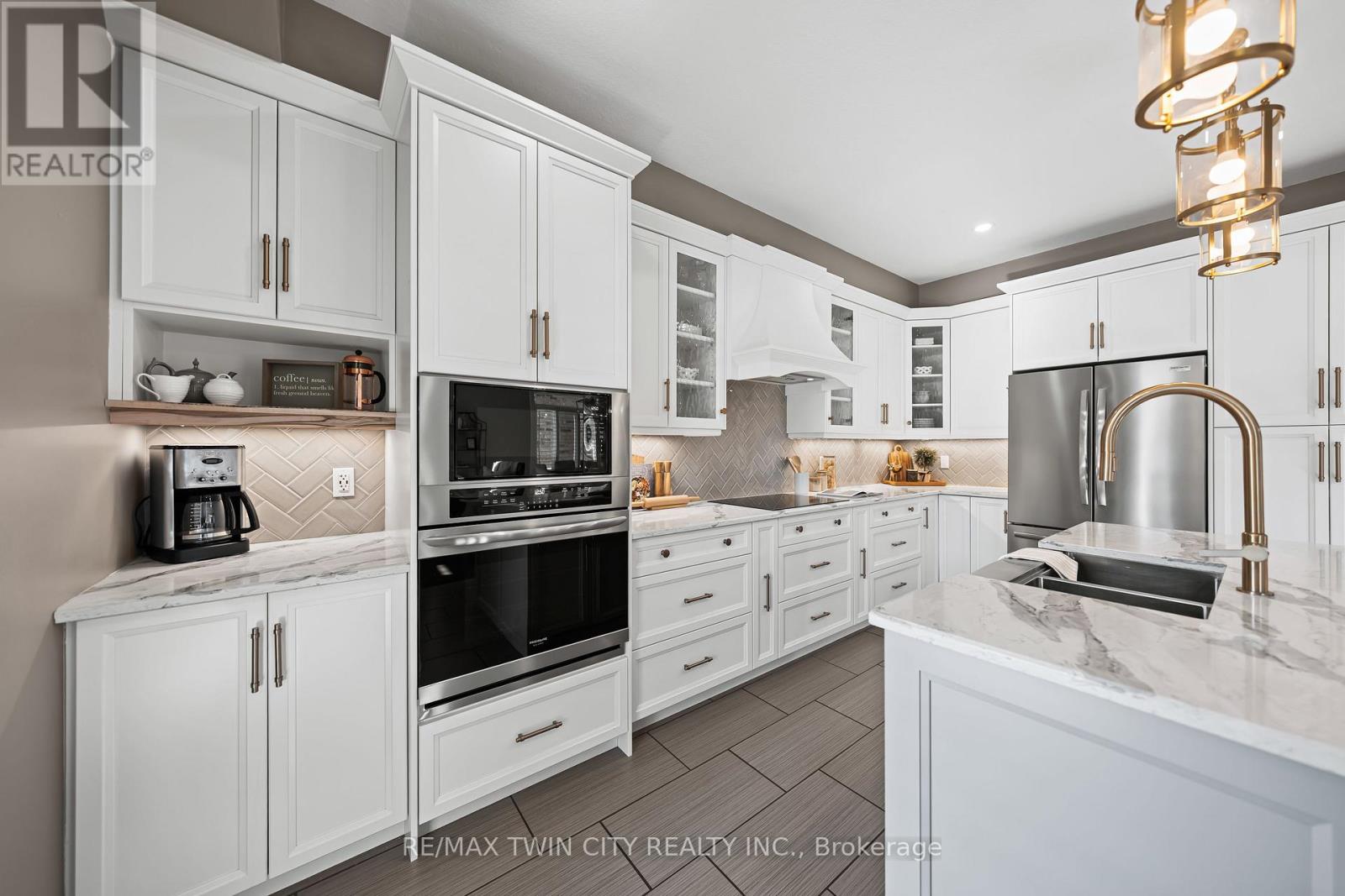 155 Oak Park Drive, Waterloo, Ontario  N2K 0B3 - Photo 18 - X12766952