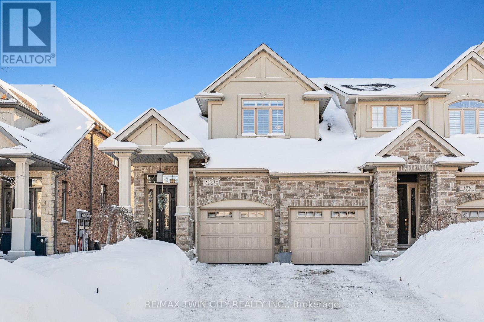 155 Oak Park Drive, Waterloo, Ontario  N2K 0B3 - Photo 2 - X12766952