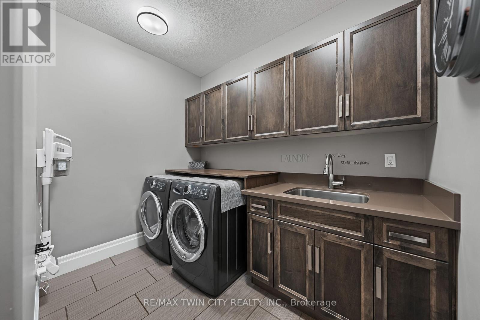 155 Oak Park Drive, Waterloo, Ontario  N2K 0B3 - Photo 28 - X12766952