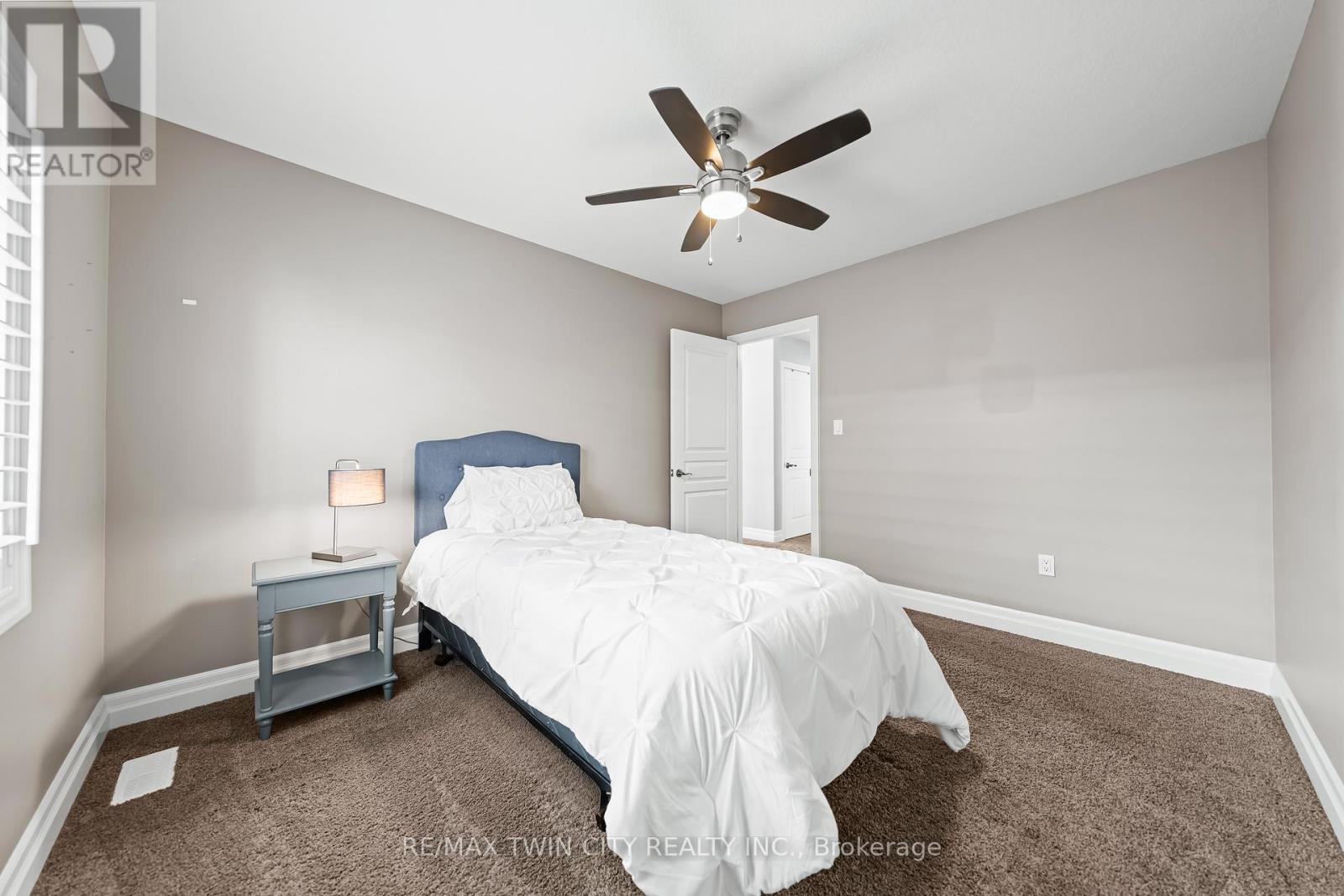 155 Oak Park Drive, Waterloo, Ontario  N2K 0B3 - Photo 32 - X12766952