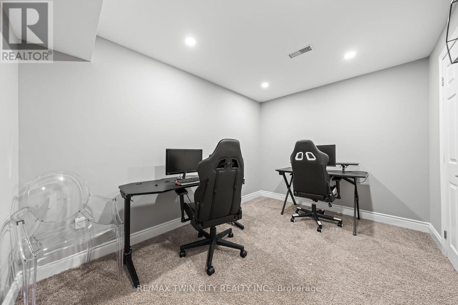 155 Oak Park Drive, Waterloo, Ontario  N2K 0B3 - Photo 38 - X12766952