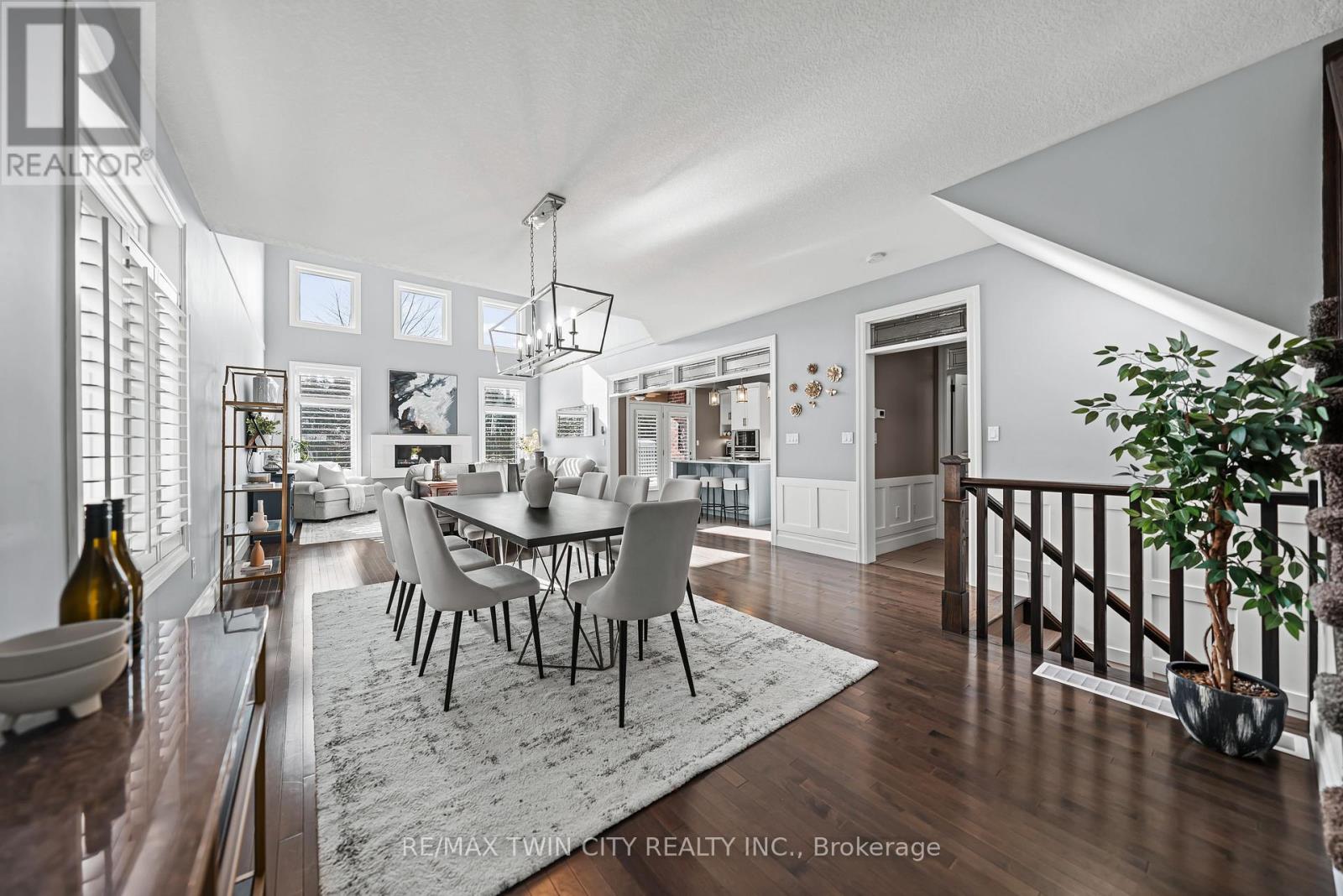 155 Oak Park Drive, Waterloo, Ontario  N2K 0B3 - Photo 9 - X12766952